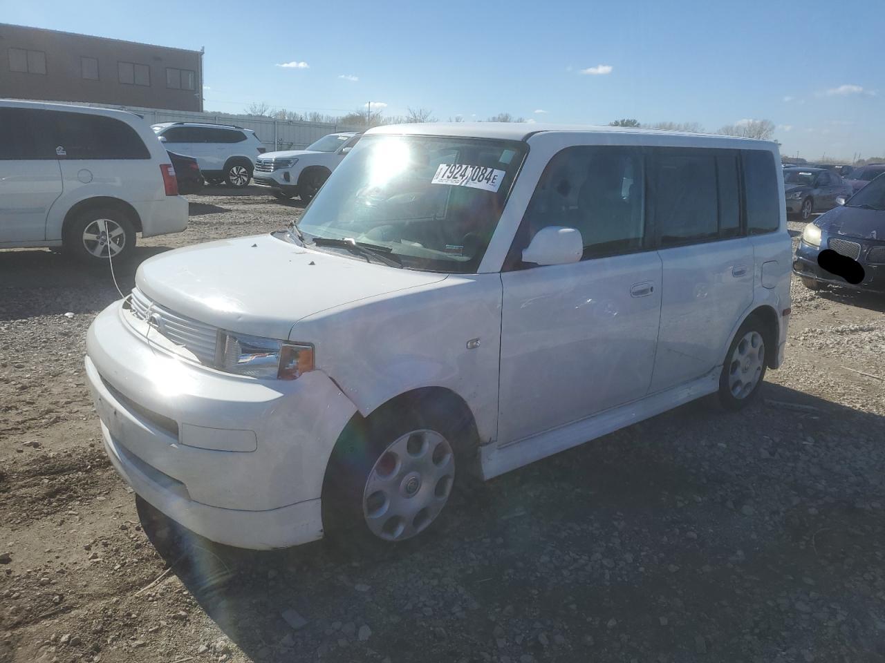 TOYOTA SCION XB 2005