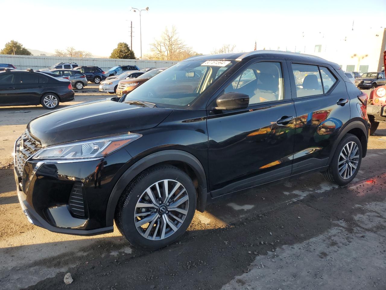NISSAN KICKS SV 2023