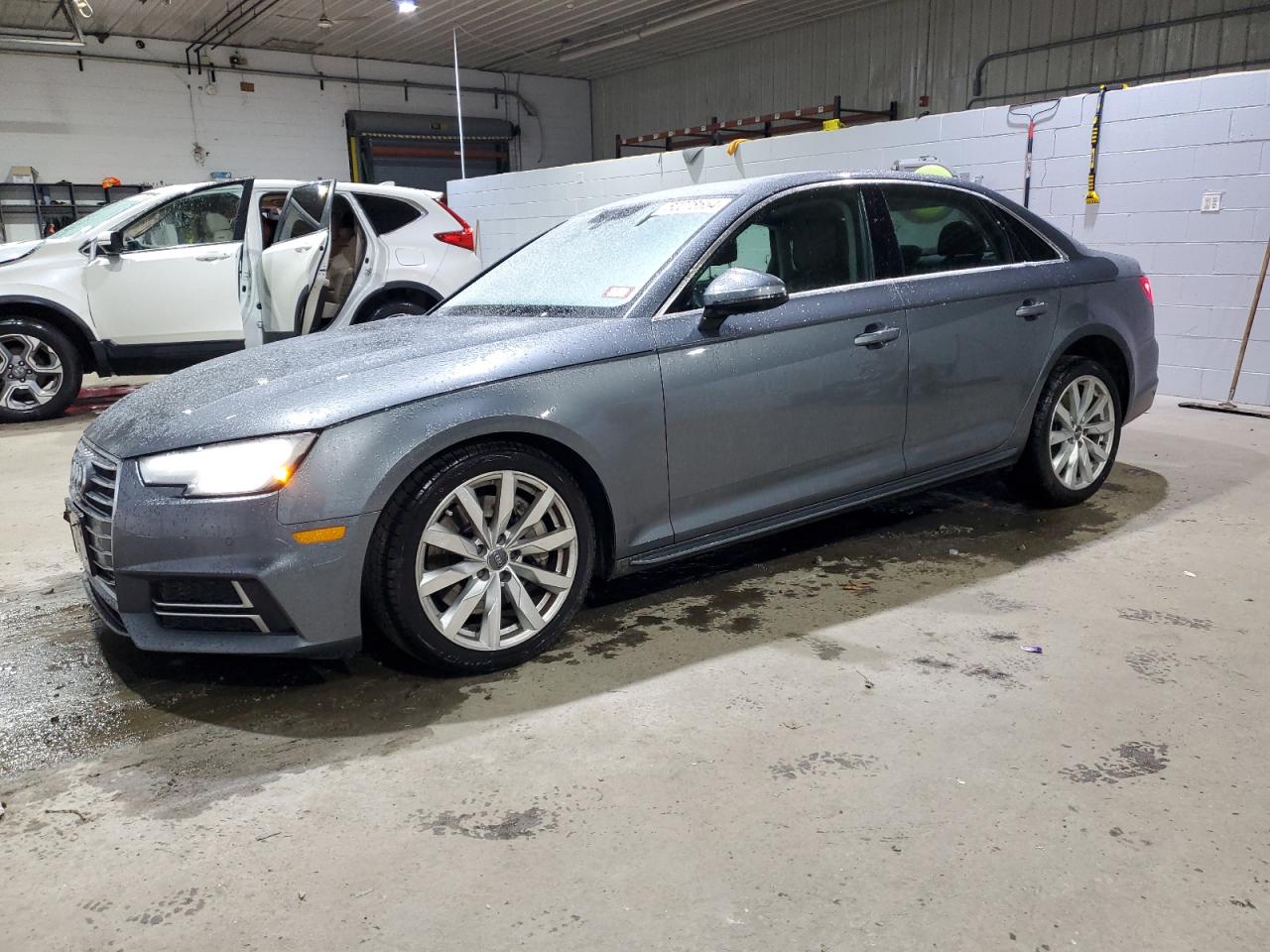 AUDI A4 KOMFORT 2018