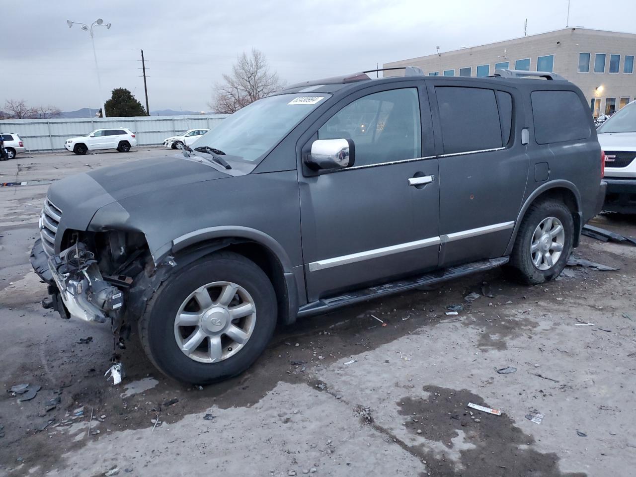 INFINITI QX56 2005