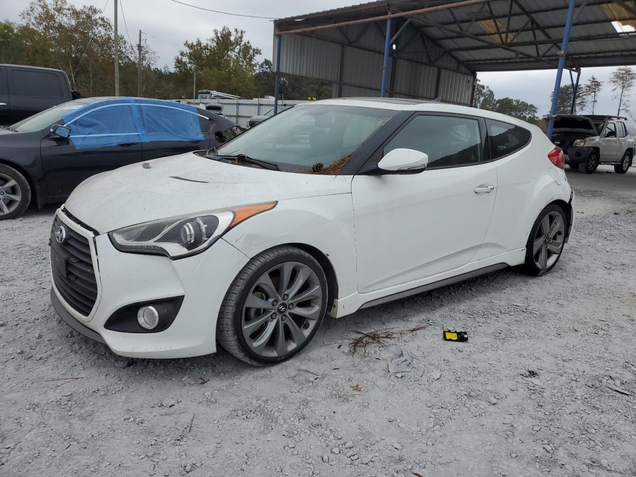 HYUNDAI VELOSTER 2015
