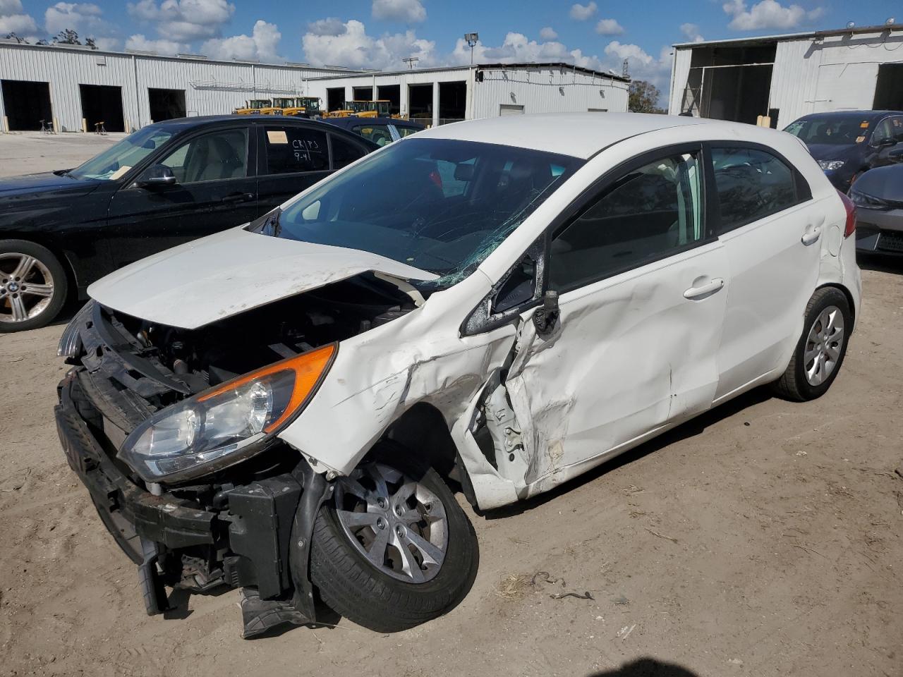 KIA RIO LX 2016