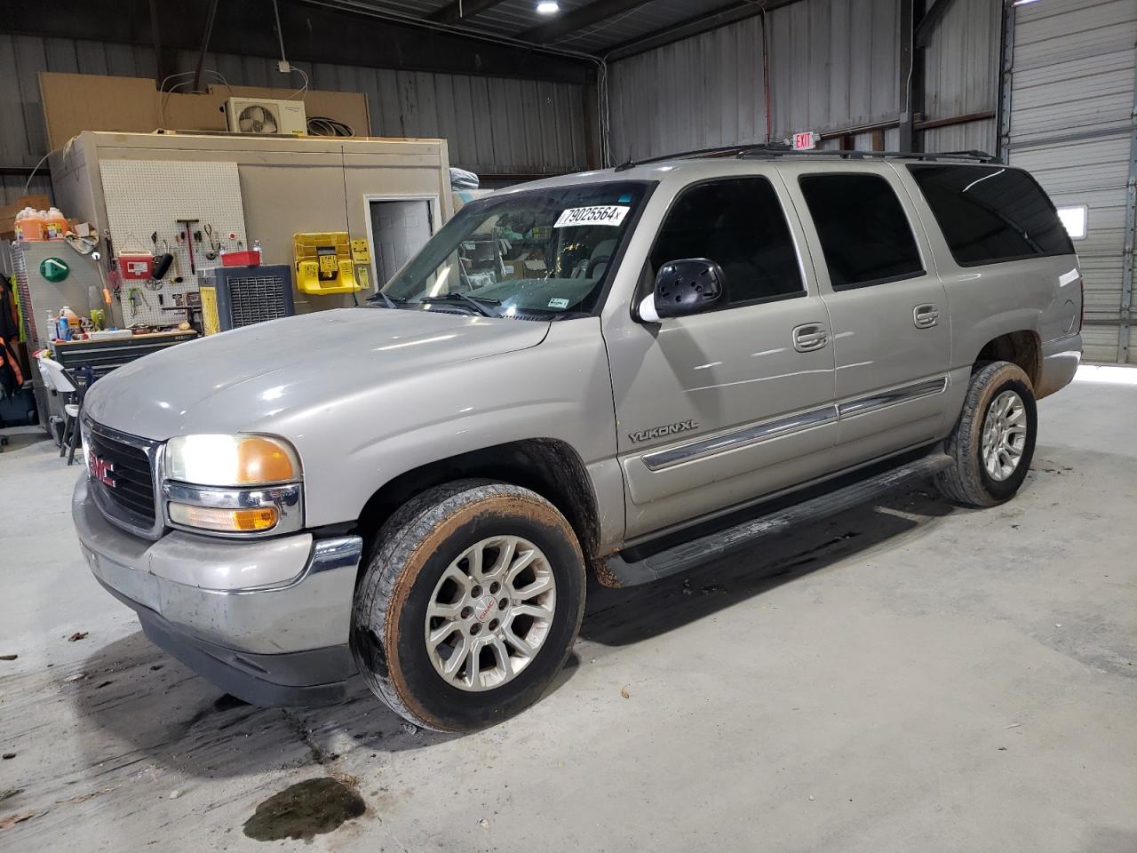GMC YUKON XL C 2005