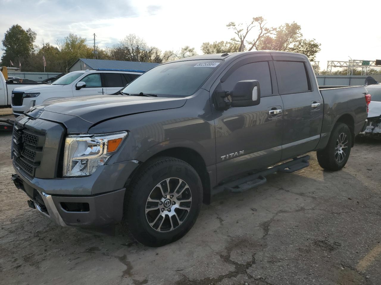 NISSAN TITAN SV 2021