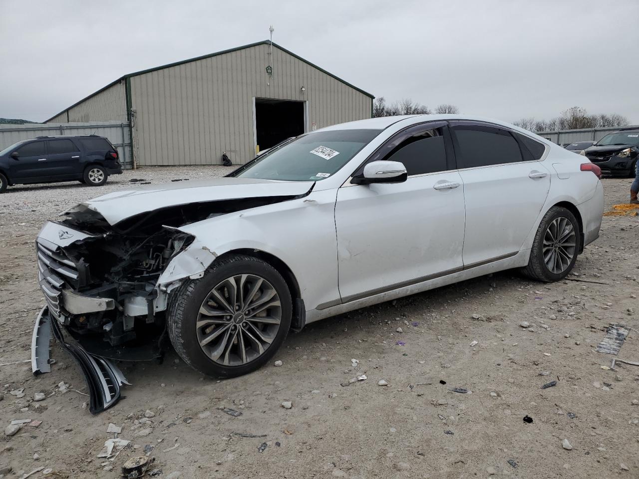 HYUNDAI GENESIS 3. 2016