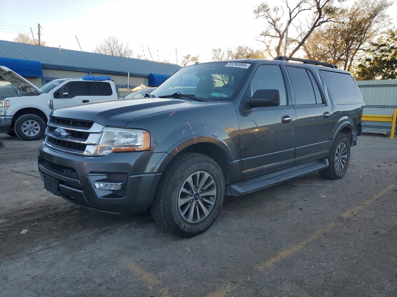 FORD EXPEDITION 2017