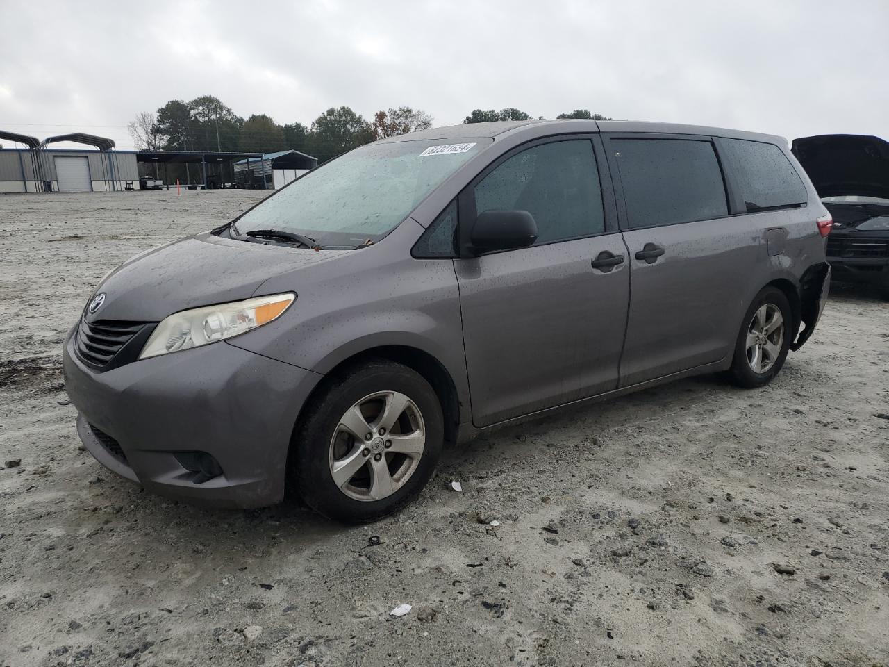 TOYOTA SIENNA 2015
