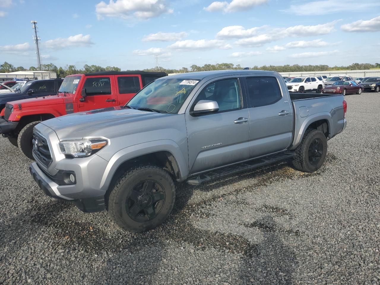 TOYOTA TACOMA DOU 2017