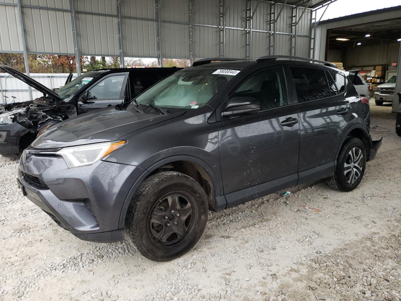 TOYOTA RAV4 LE 2018
