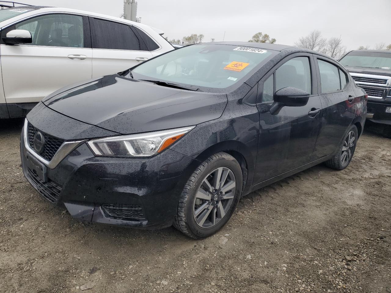 NISSAN VERSA SV 2020