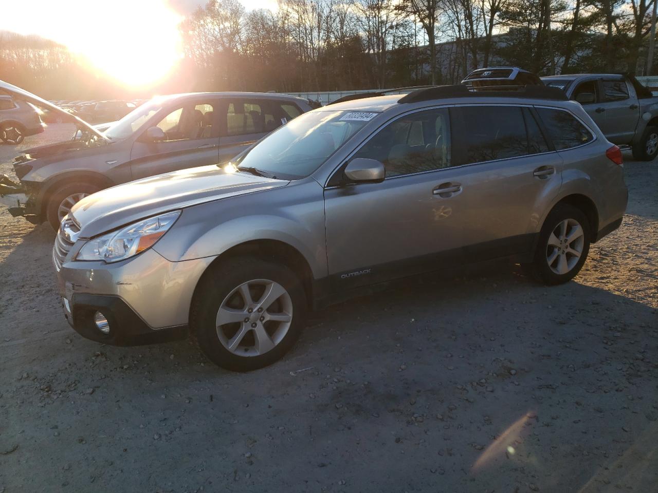 SUBARU OUTBACK 2. 2014