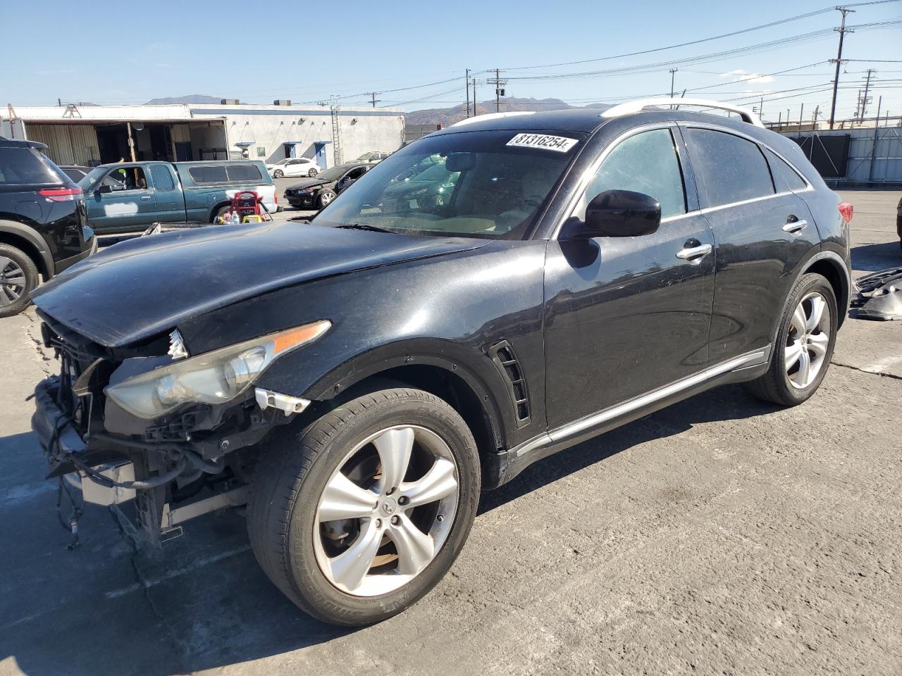 INFINITI FX35 2010