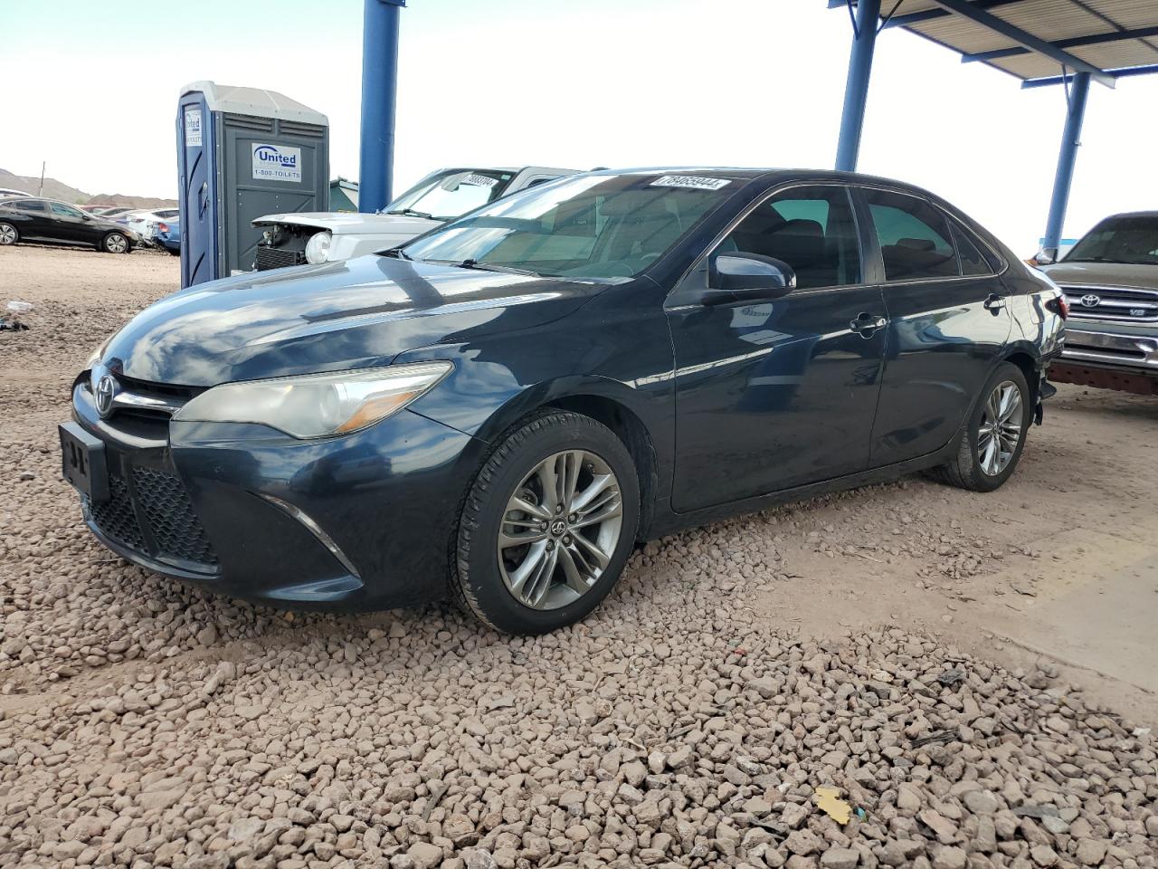 TOYOTA CAMRY LE 2017