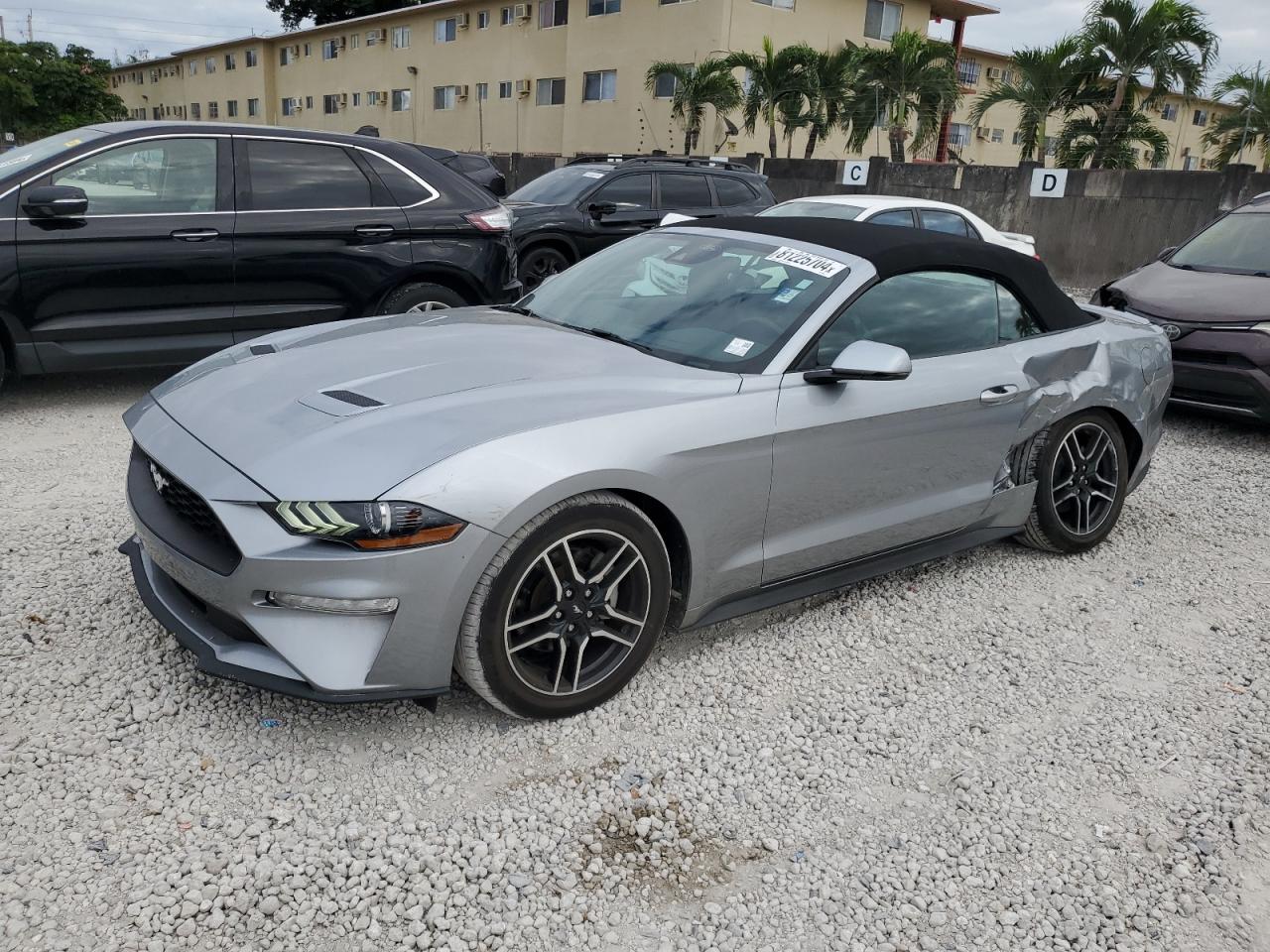 FORD MUSTANG 2022