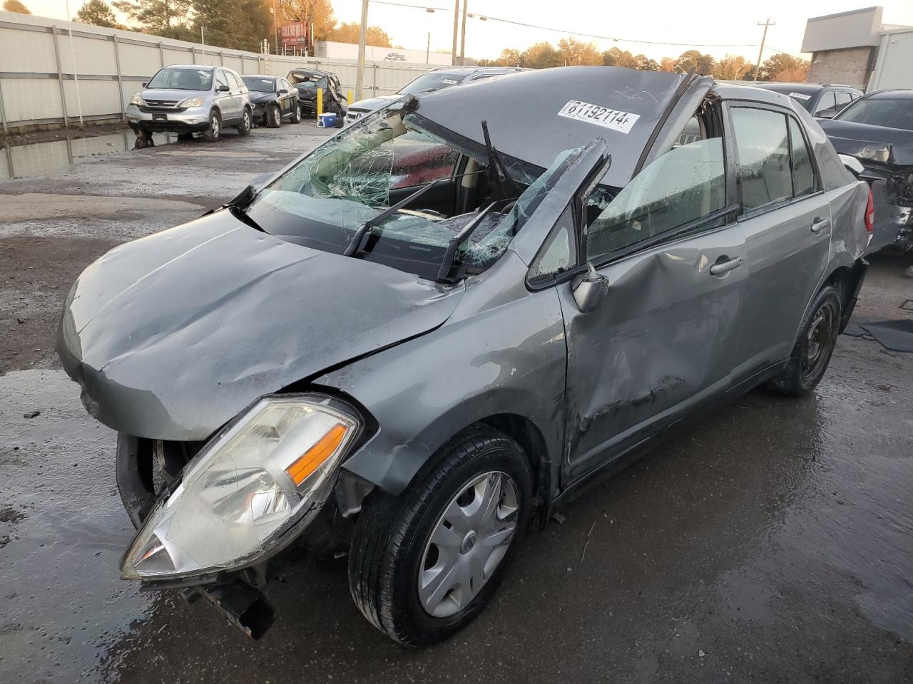 NISSAN VERSA S 2010