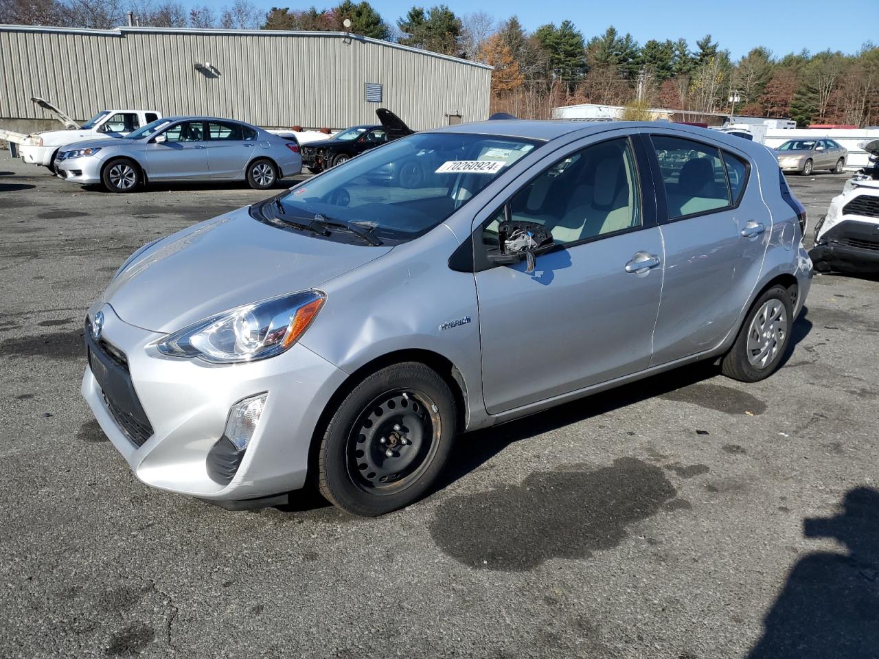 TOYOTA PRIUS C 2016