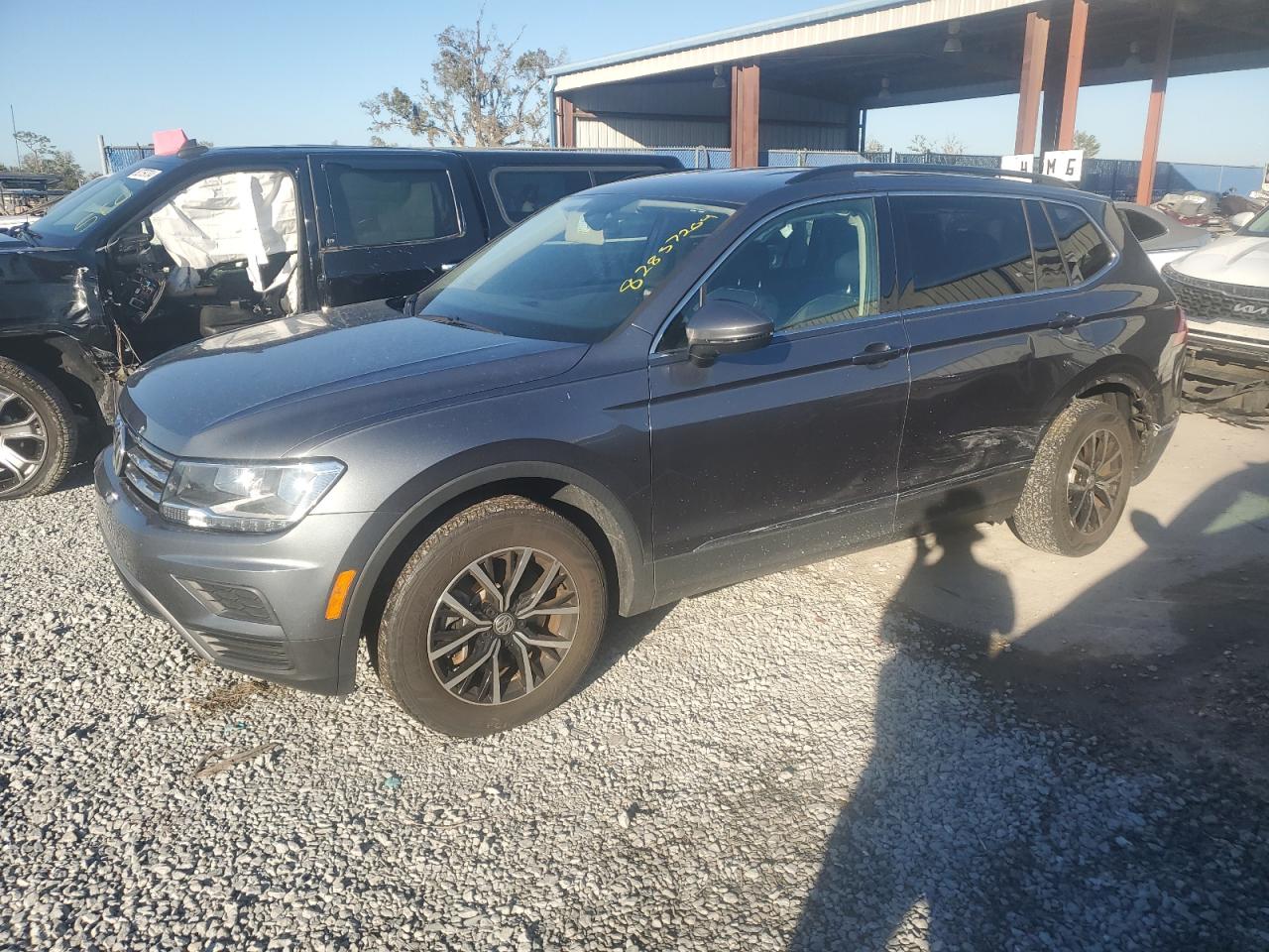 VOLKSWAGEN TIGUAN 2021