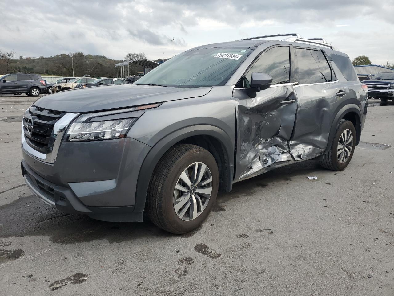 NISSAN PATHFINDER 2024