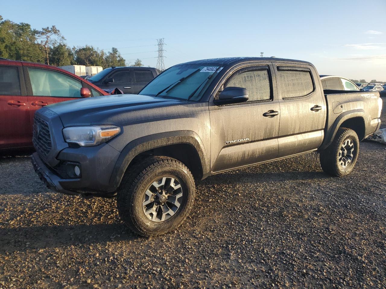 TOYOTA TACOMA DOU 2020