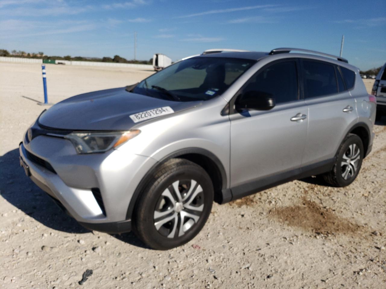 TOYOTA RAV4 LE 2018