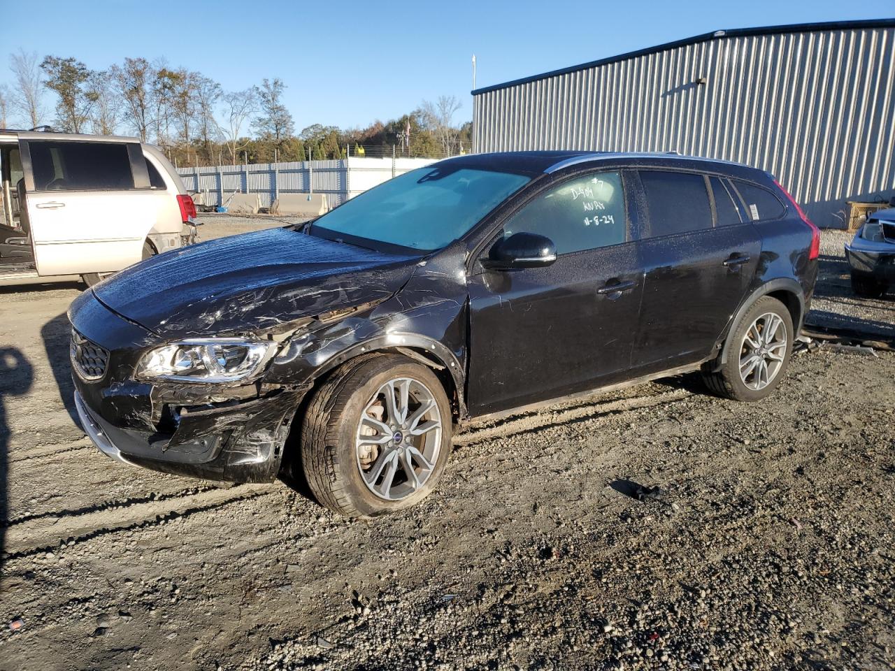 VOLVO V60 CROSS 2017