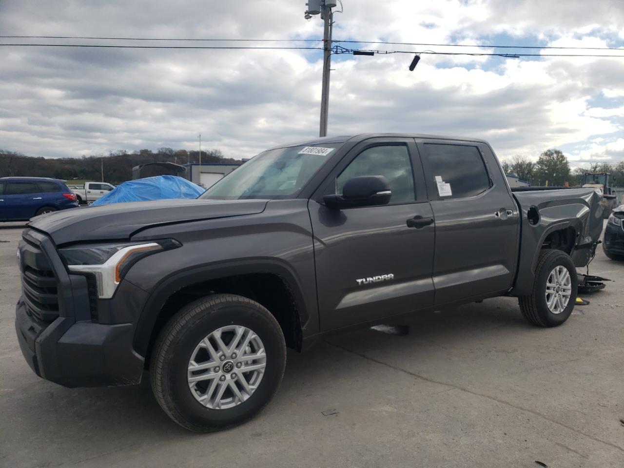 TOYOTA TUNDRA CRE 2024