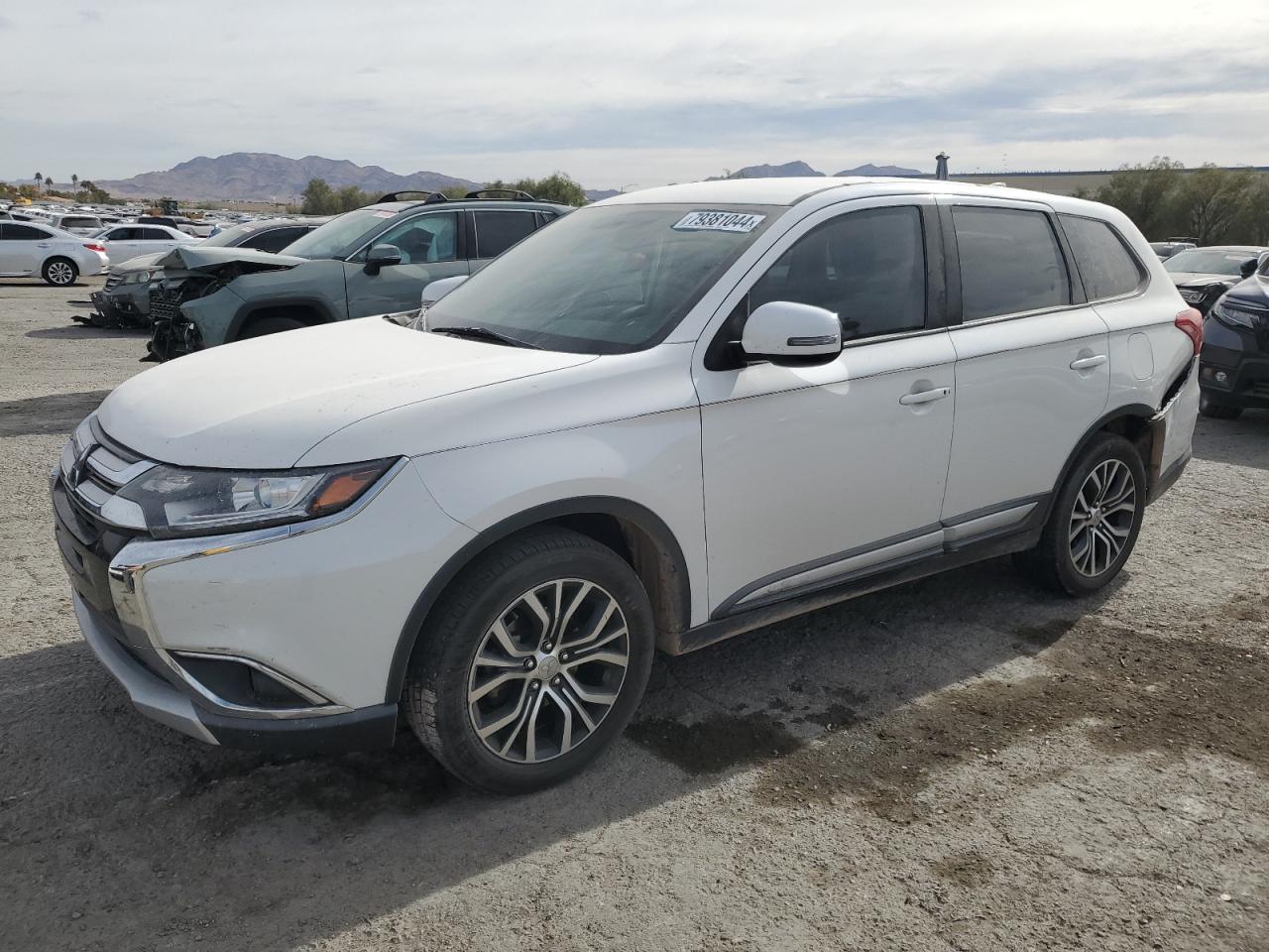 MITSUBISHI OUTLANDER 2018