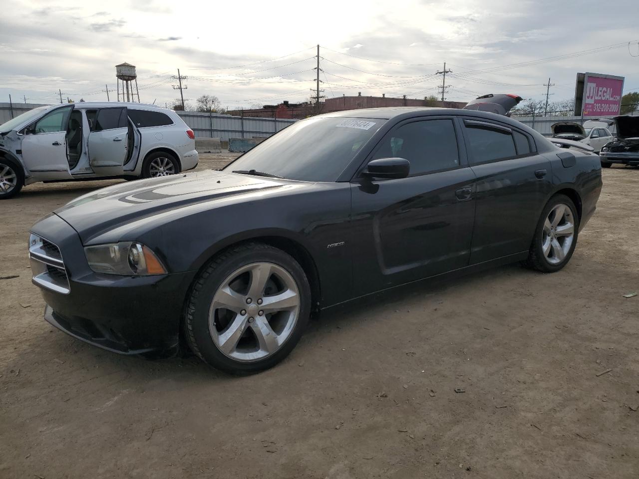 DODGE CHARGER R/ 2013