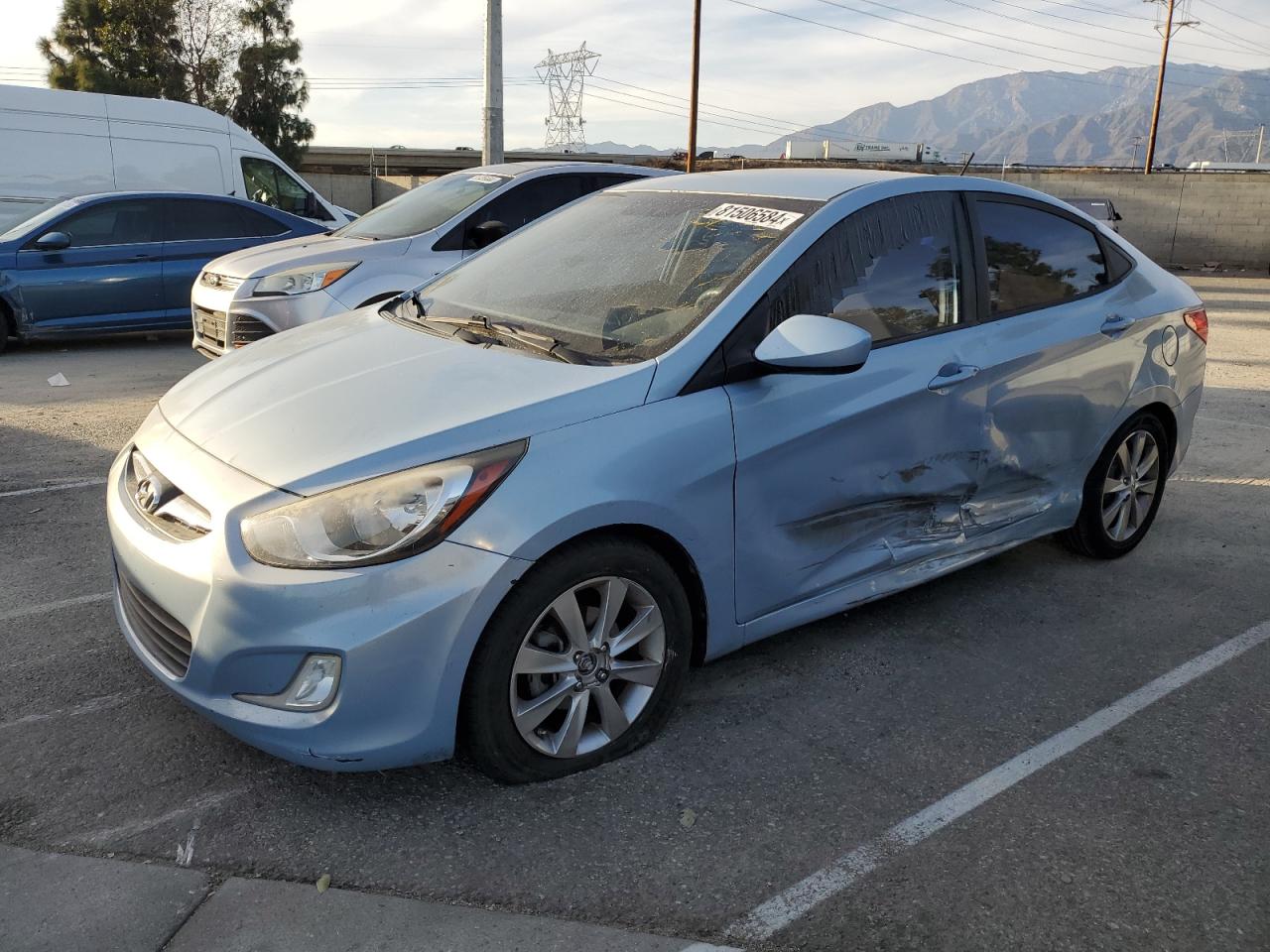 HYUNDAI ACCENT GLS 2012