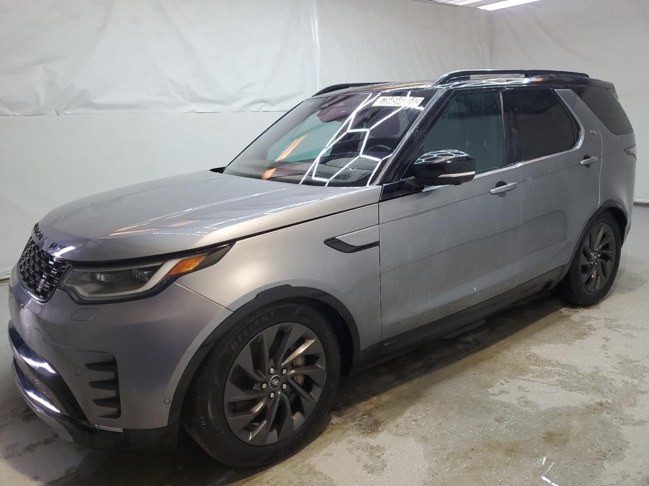 LAND ROVER DISCOVERY 2021