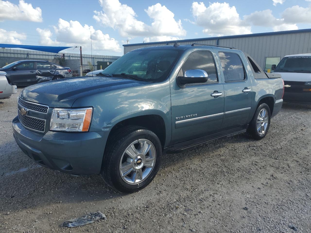 CHEVROLET AVALANCHE 2010