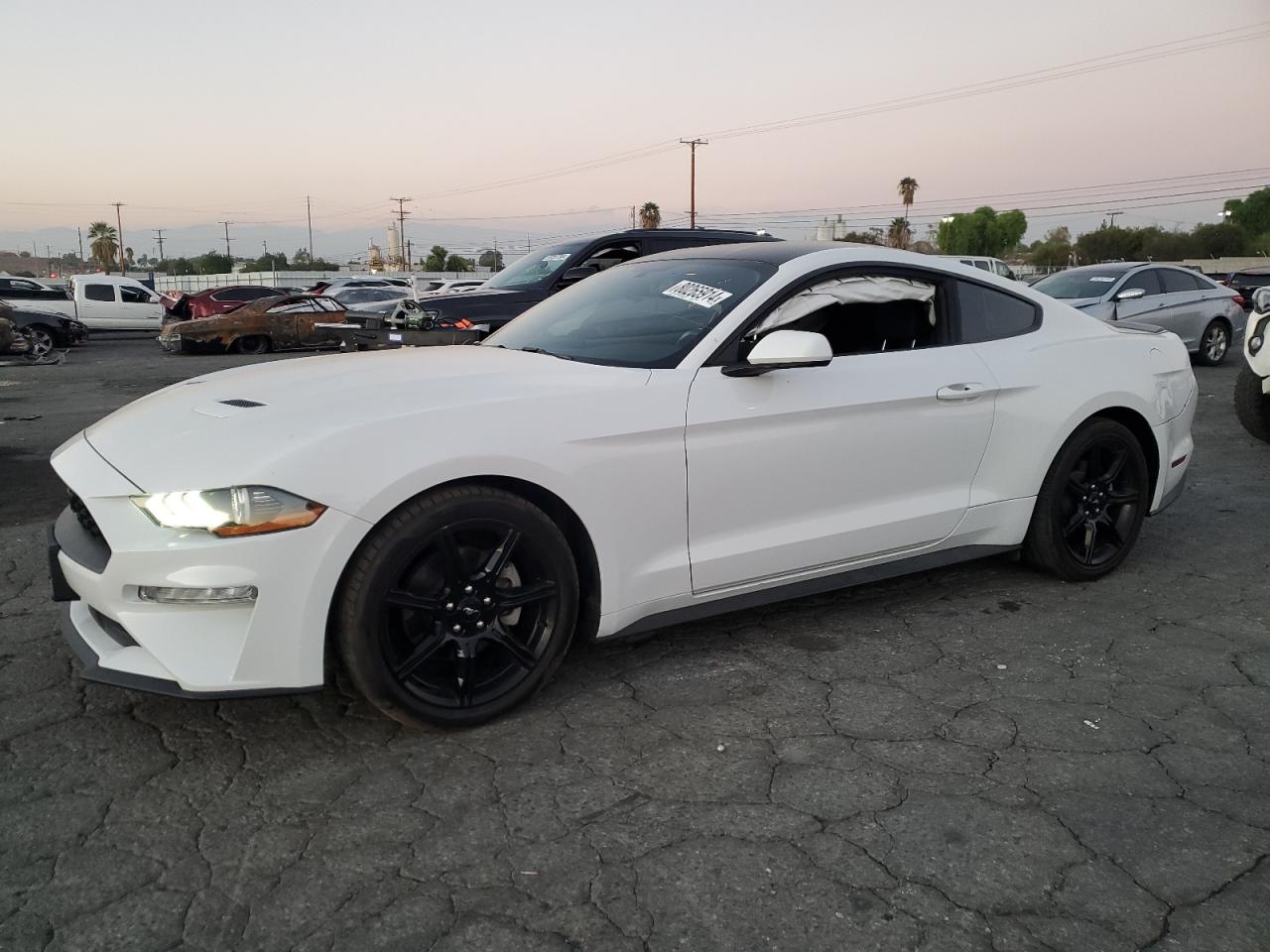 FORD MUSTANG 2020