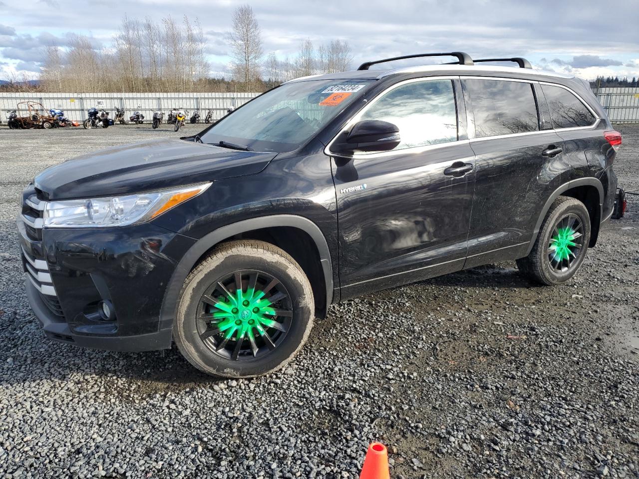 TOYOTA HIGHLANDER 2017
