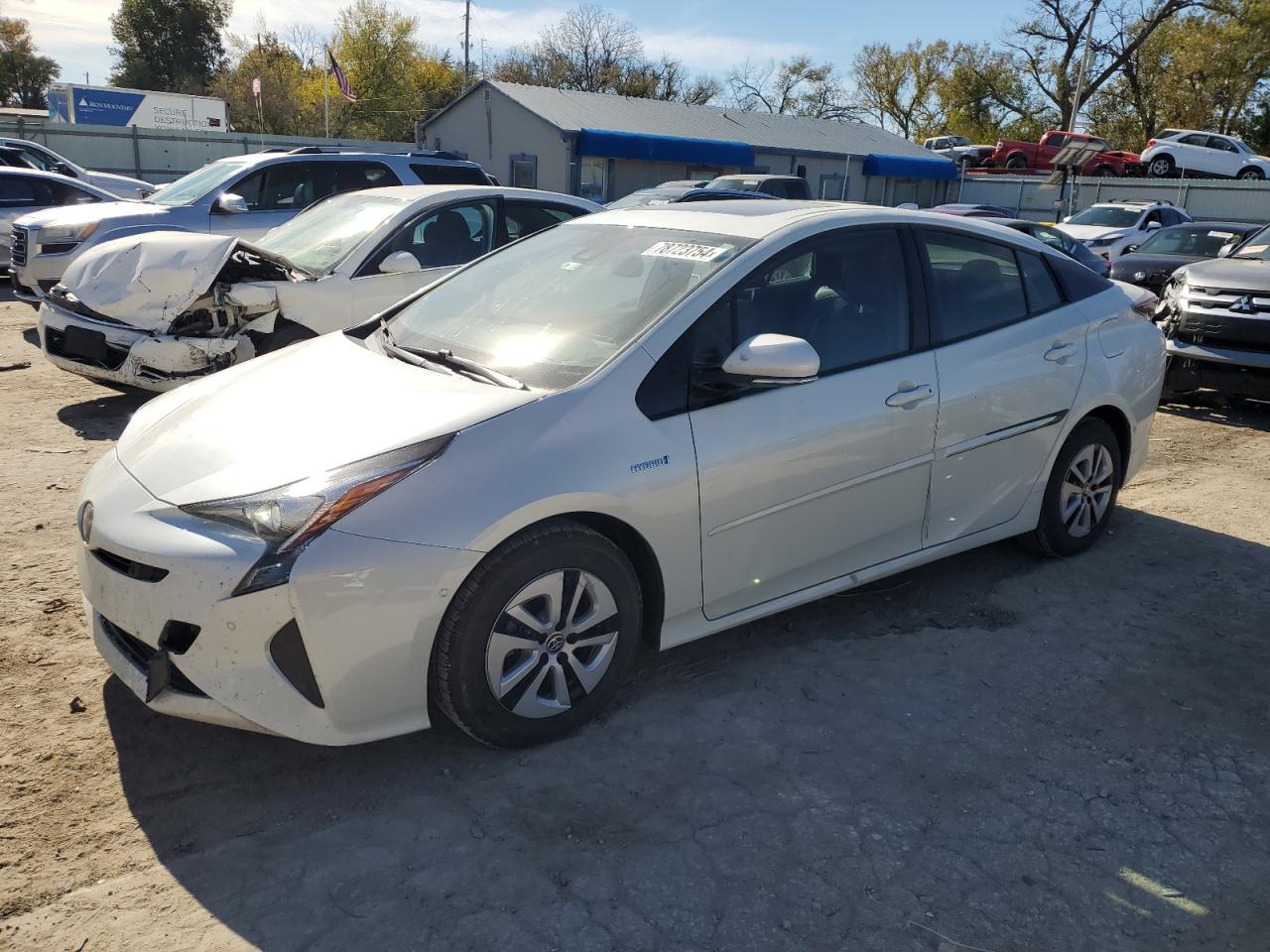 TOYOTA PRIUS 2018