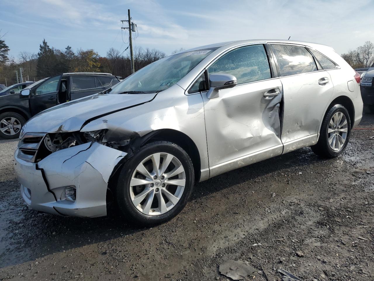 TOYOTA VENZA LE 2013