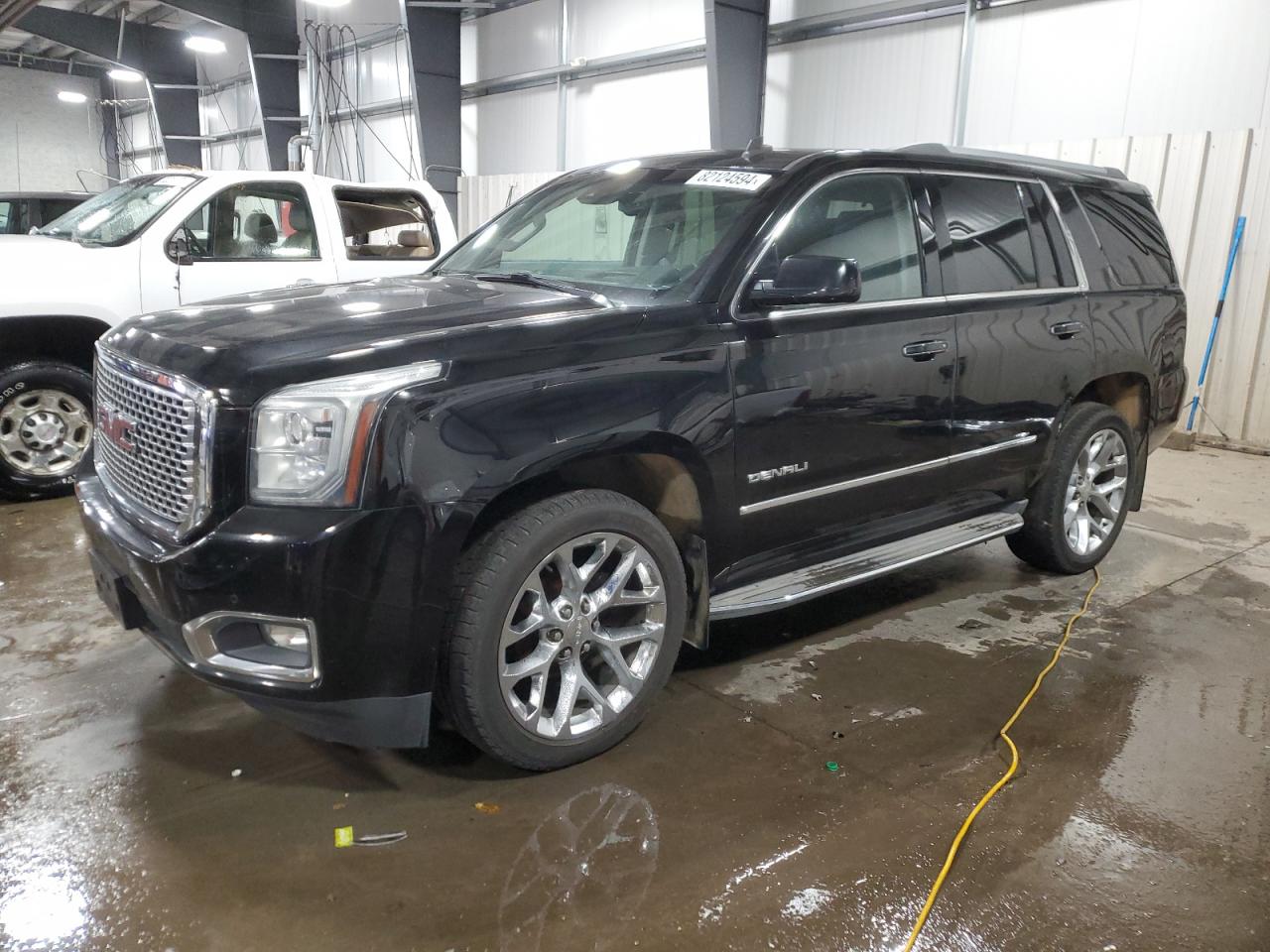 GMC YUKON DENA 2015