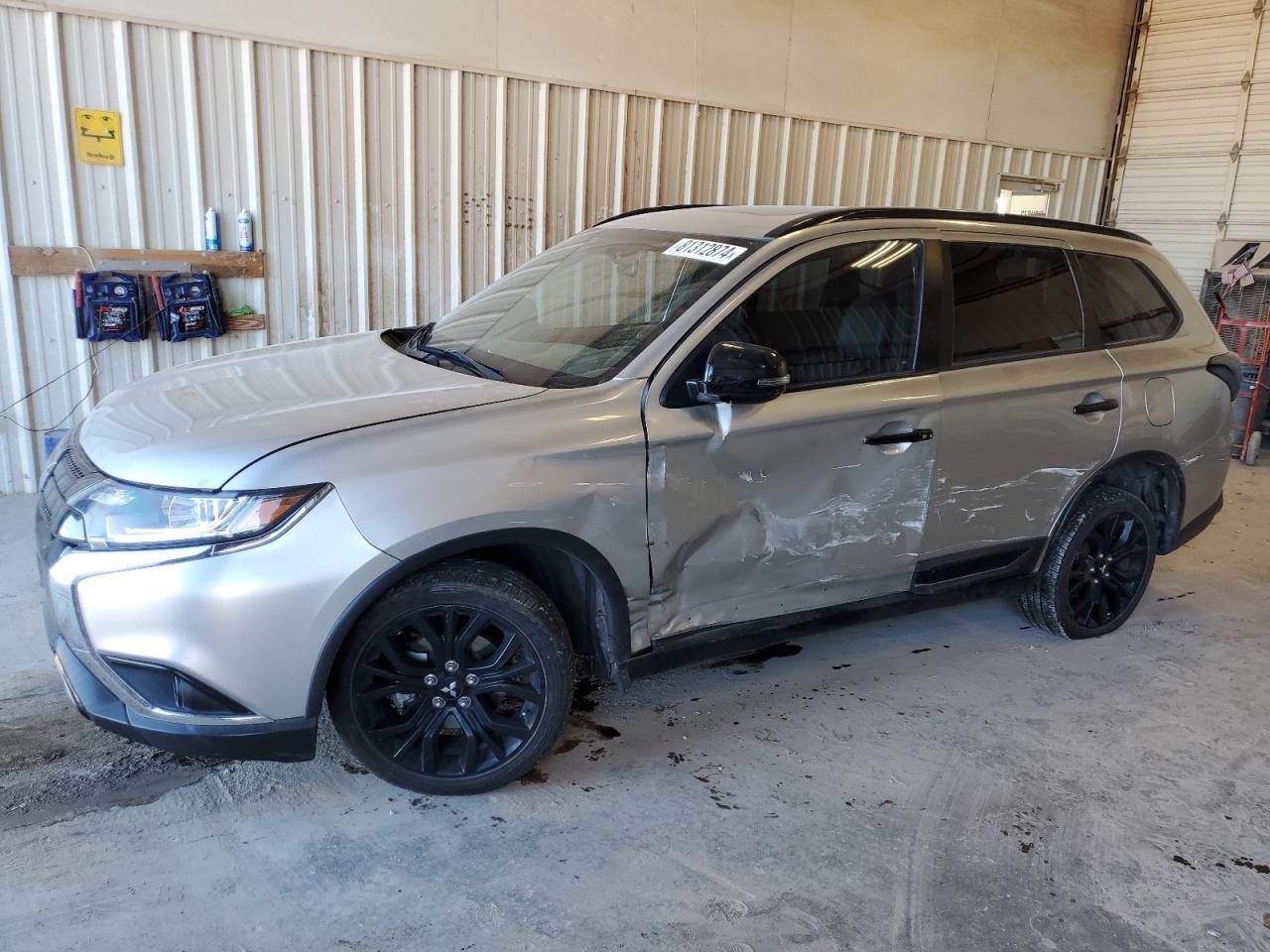 MITSUBISHI OUTLANDER 2019