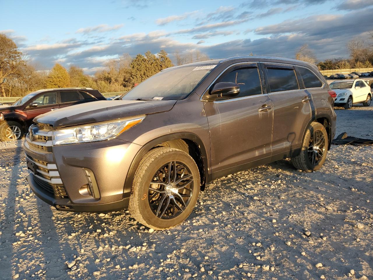 TOYOTA HIGHLANDER 2019