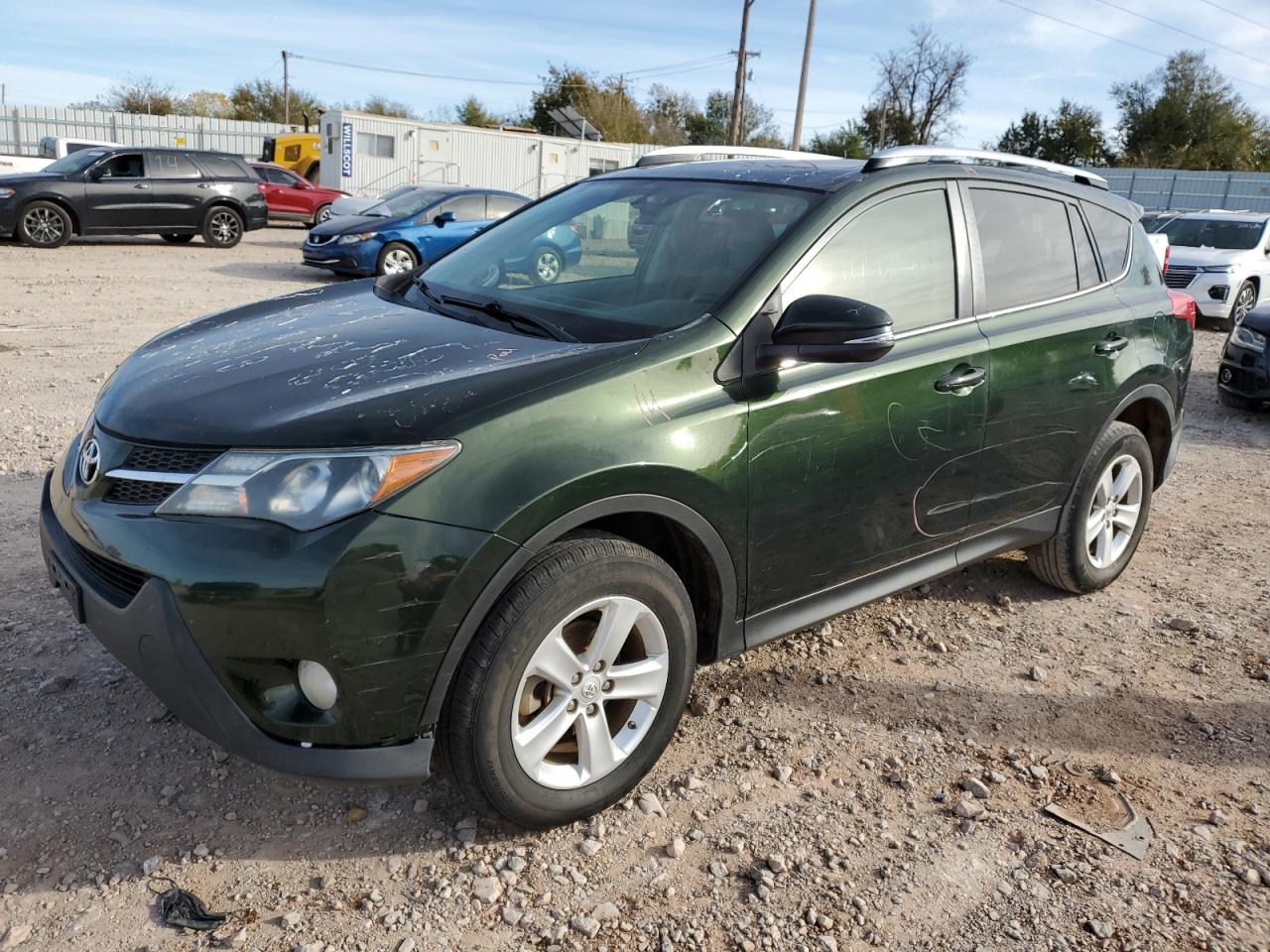 TOYOTA RAV4 XLE 2013