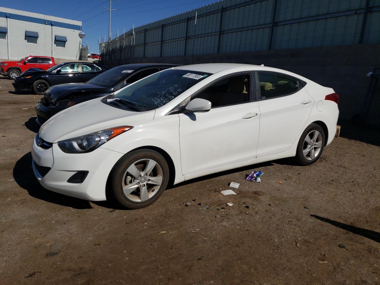HYUNDAI ELANTRA GL 2013