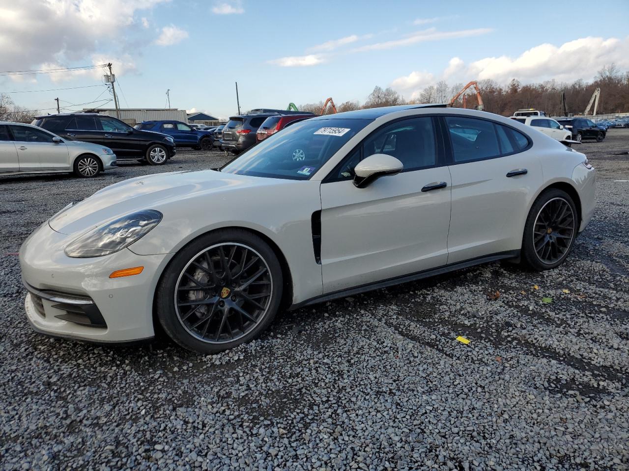 PORSCHE PANAMERA 4 2018