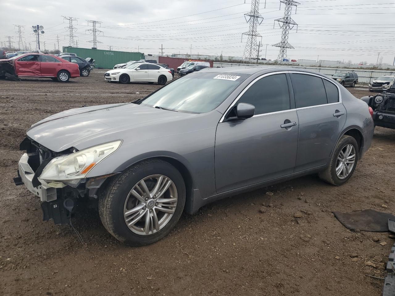 INFINITI G37 2013