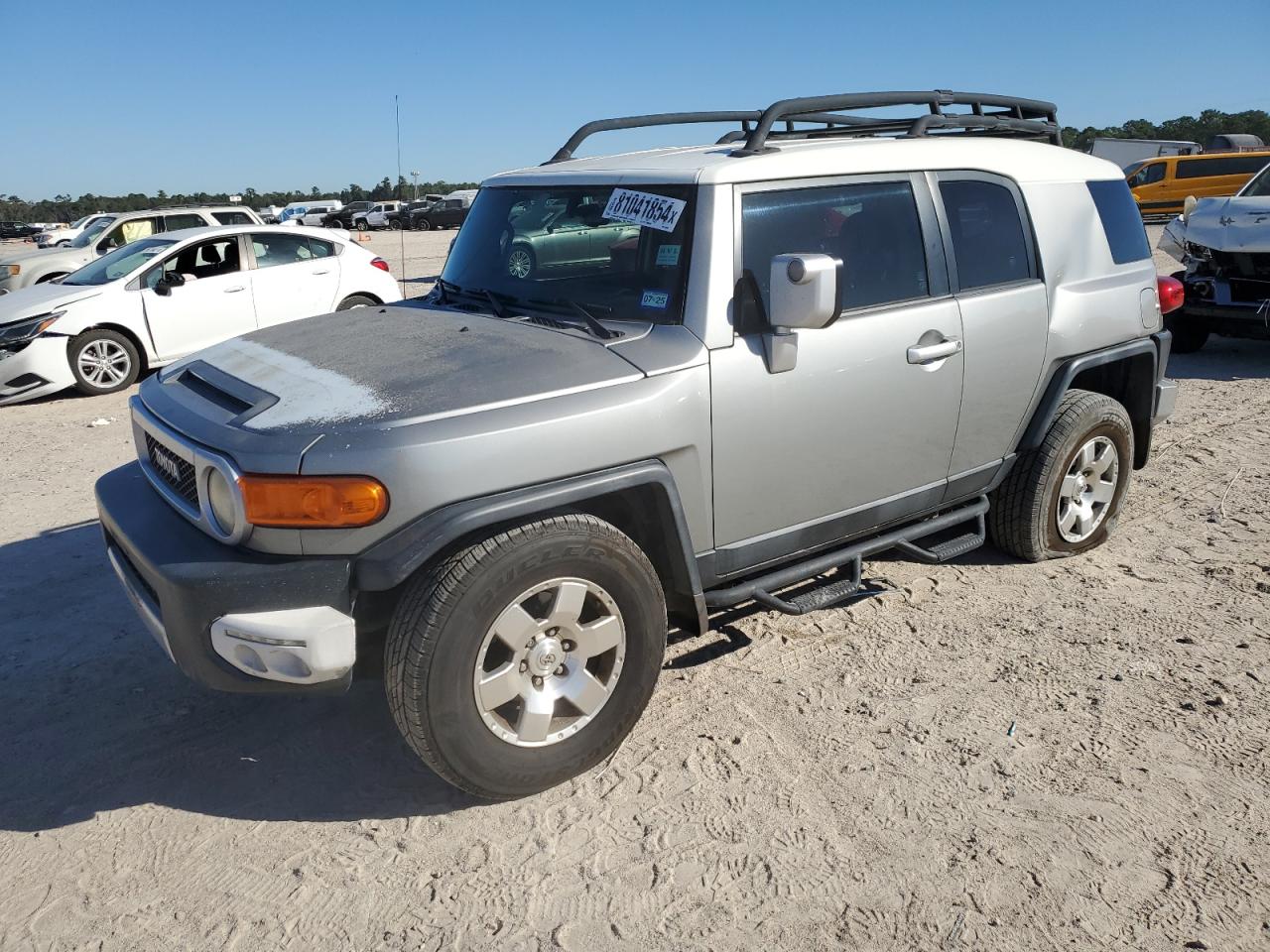 TOYOTA FJ CRUISER 2010