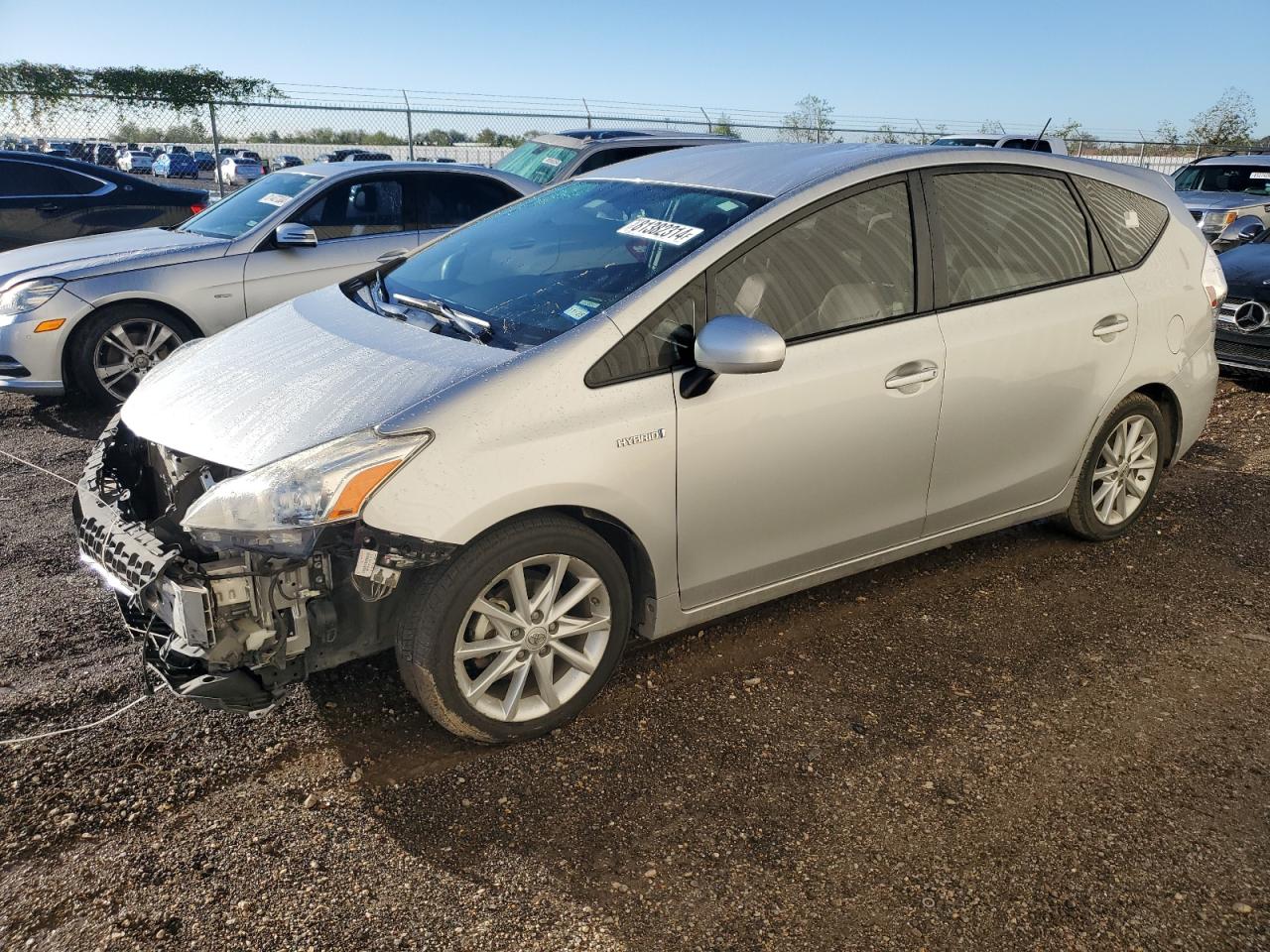 TOYOTA PRIUS V 2013
