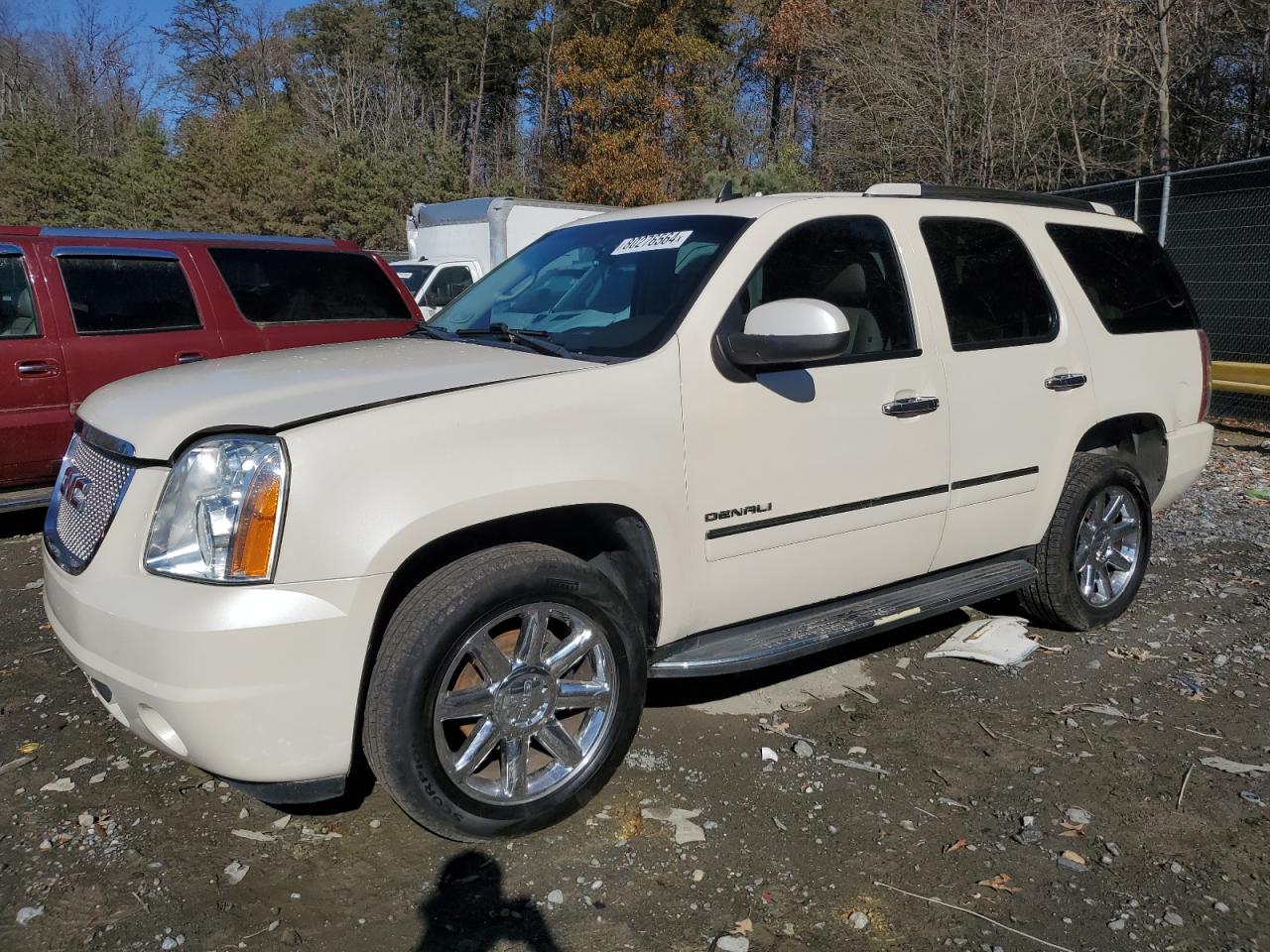 GMC YUKON DENA 2011