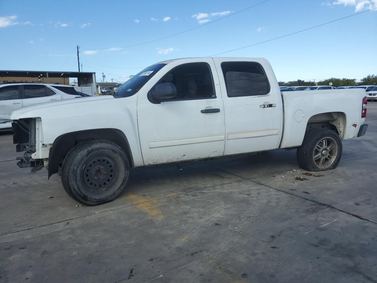 CHEVROLET SILVERADO 2011