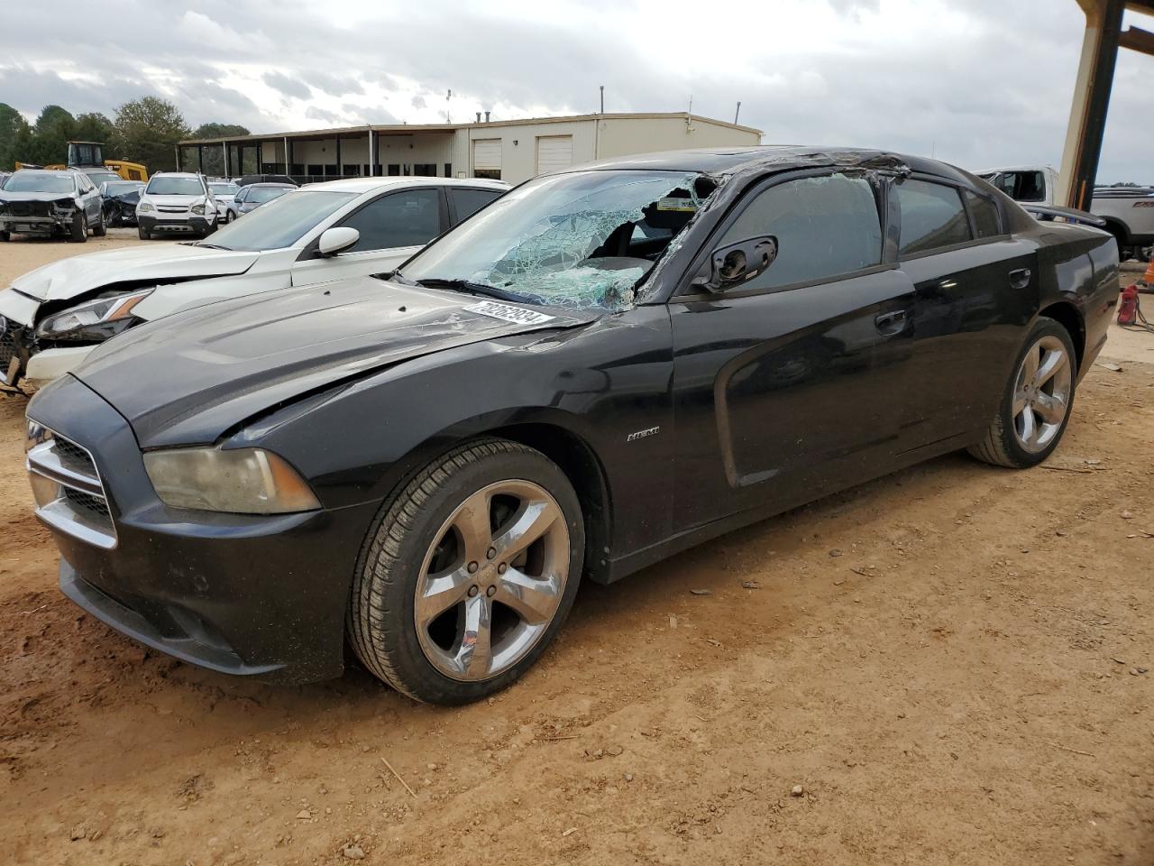 DODGE CHARGER R/ 2011