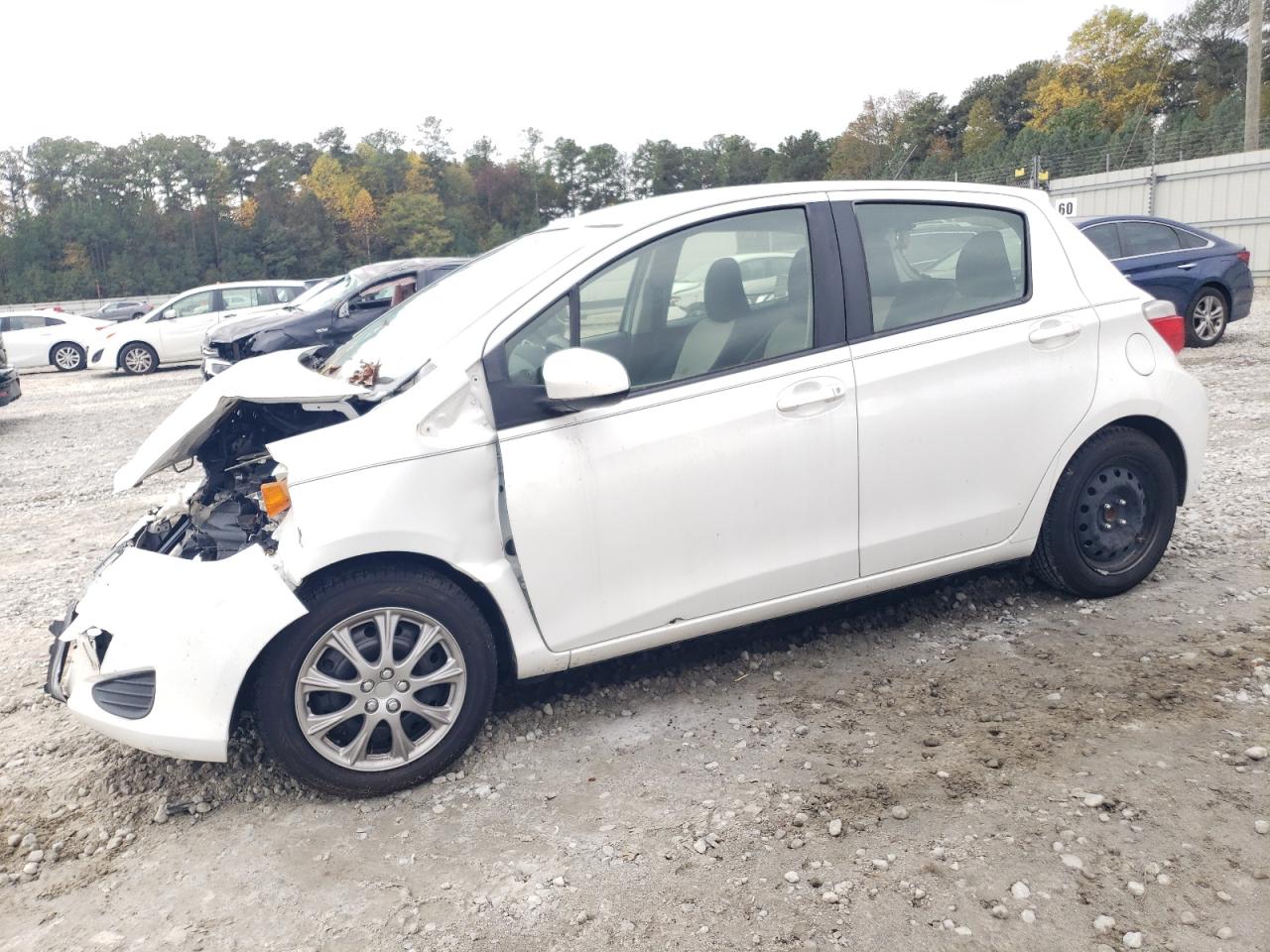 TOYOTA YARIS 2012