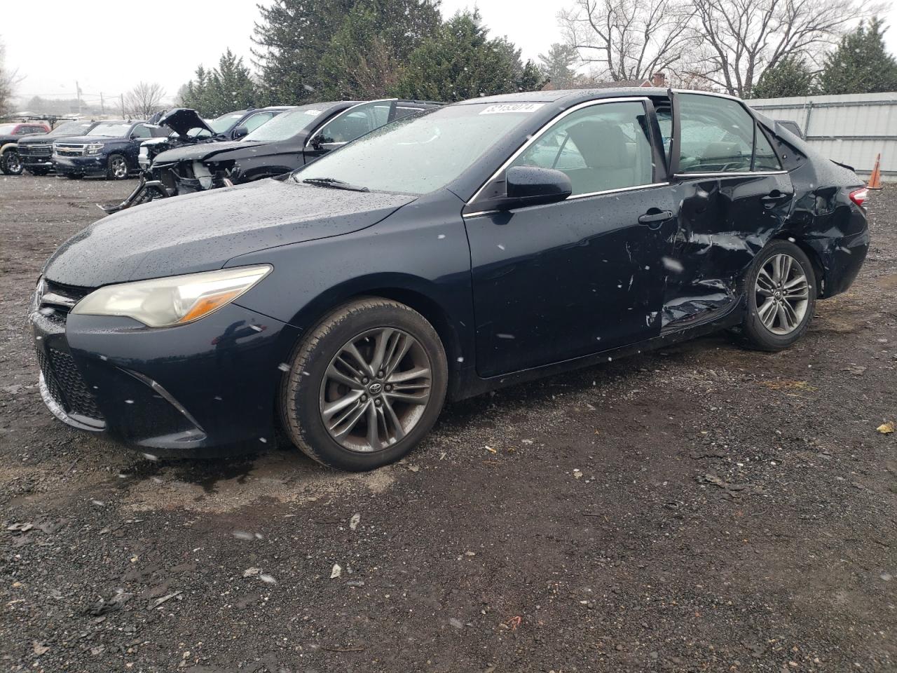 TOYOTA CAMRY LE 2016
