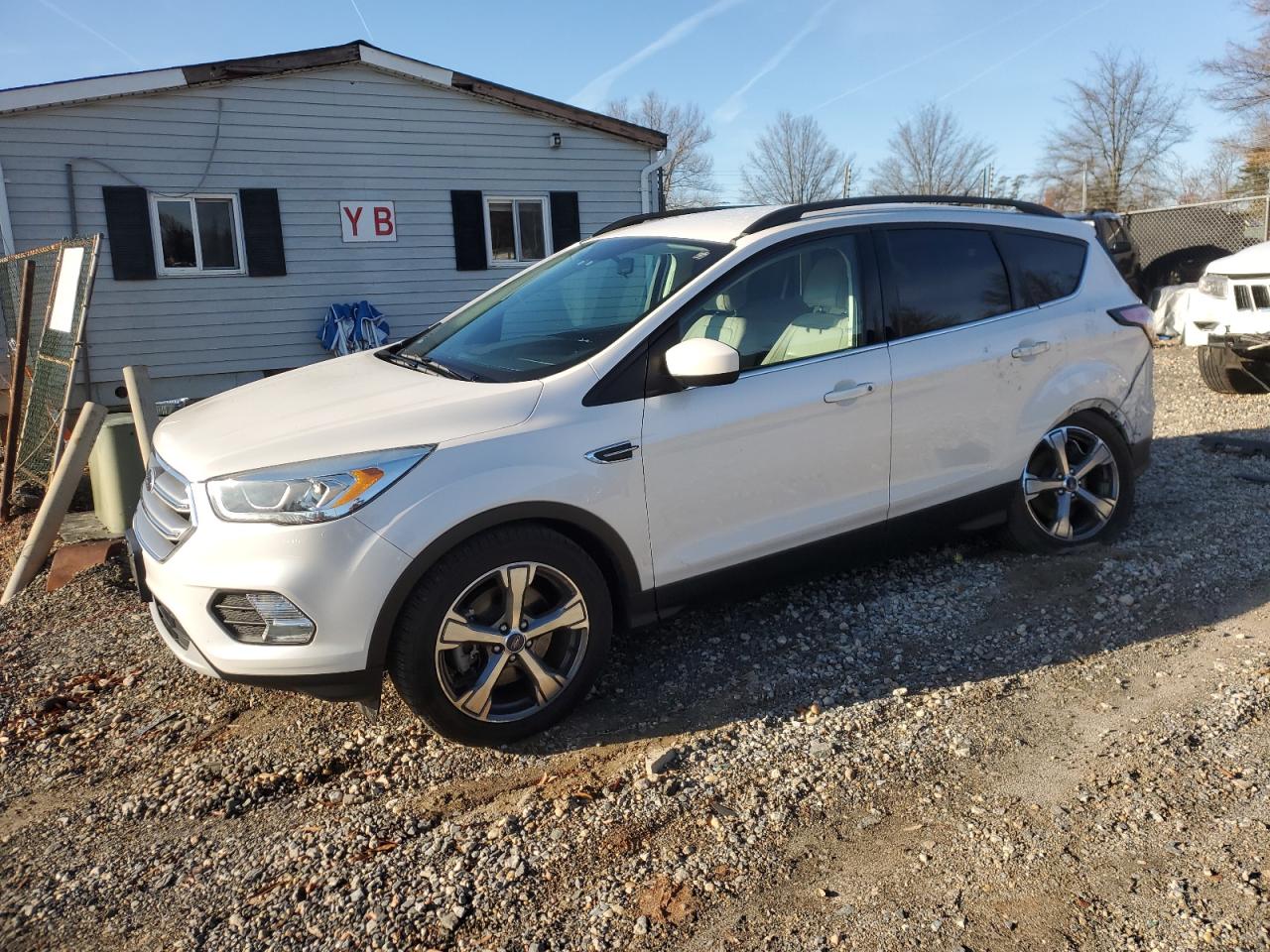 FORD ESCAPE SE 2017